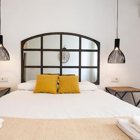 Super Central Malaga Flat With Terrace And Free Parking Exteriér fotografie