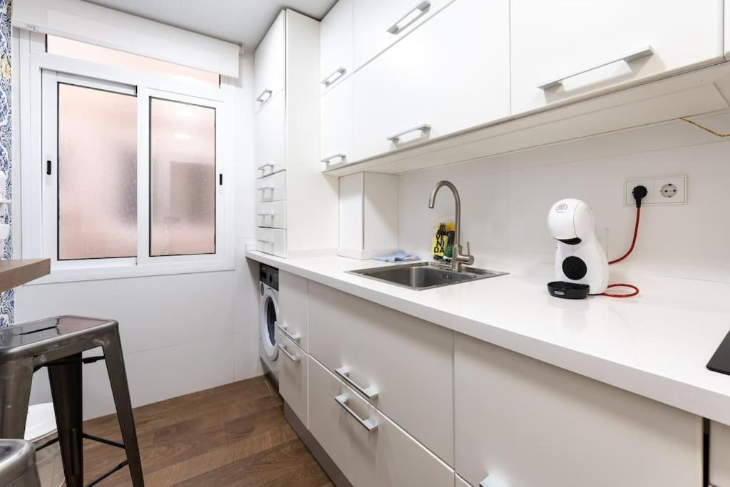 Super Central Malaga Flat With Terrace And Free Parking Exteriér fotografie