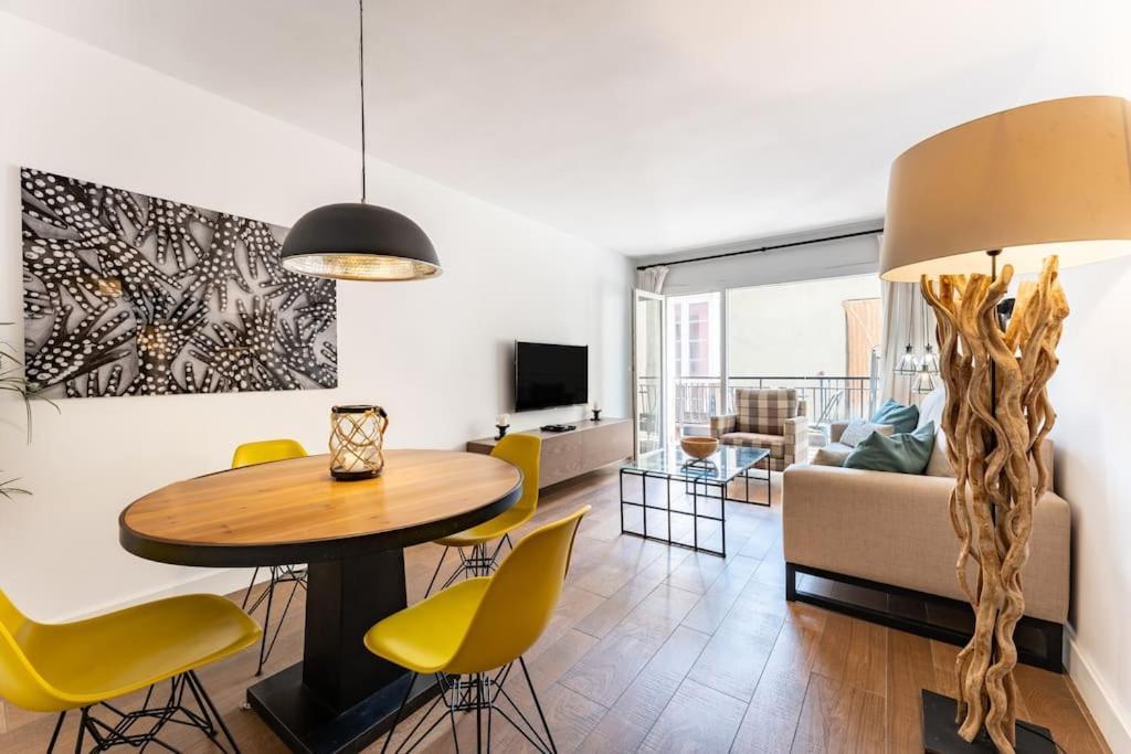 Super Central Malaga Flat With Terrace And Free Parking Exteriér fotografie